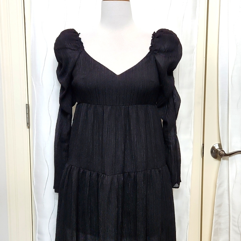 ASTR Black Ruched Long Puff Sleeve Tiered Maxi Dress - Picture 2 of 7